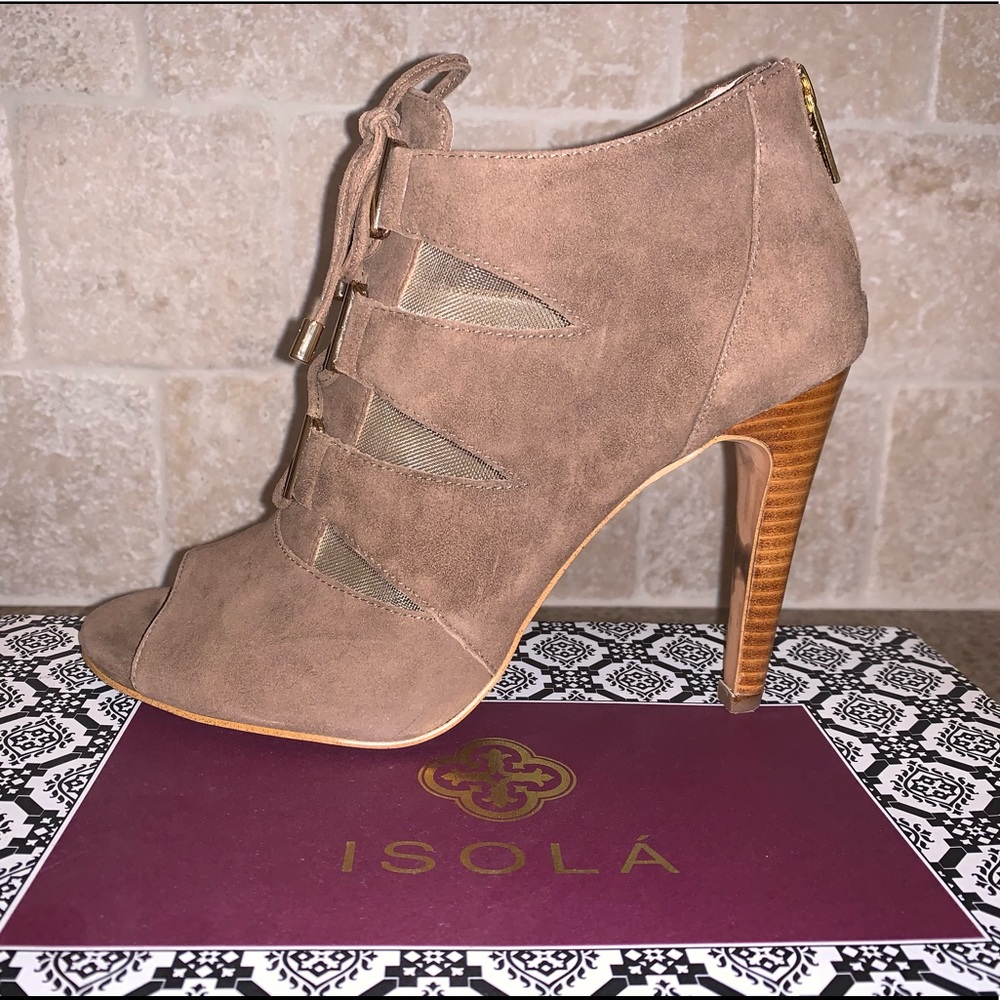 ISOLA Brinly Suede Bootie, Size 9